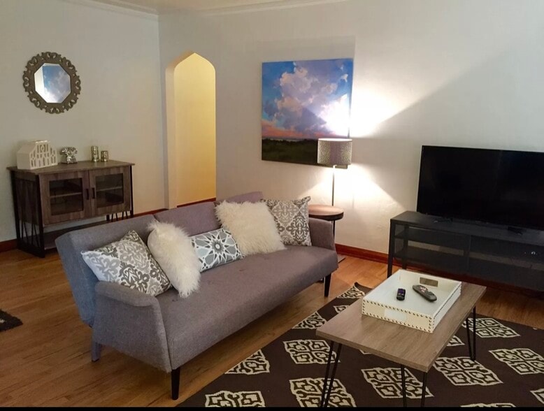 Building Photo - 768 N Ogden St