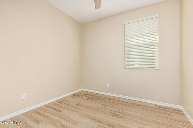 Building Photo - 19874 W Devonshire Ave