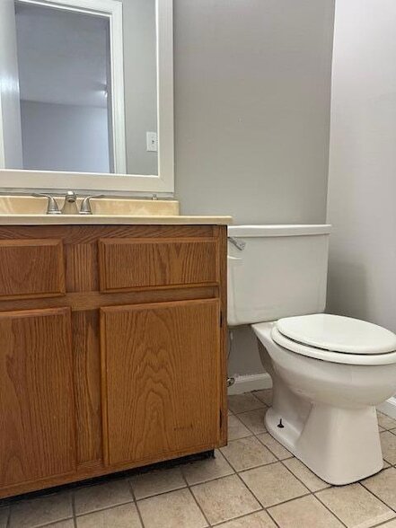 Building Photo - 4803 Frontage Rd NW