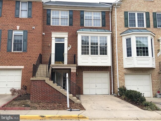 Primary Photo - 2253 Journet Dr