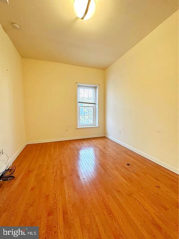 Building Photo - 3900 Terrace St