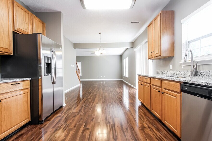 Building Photo - 14134 Moonlight Path