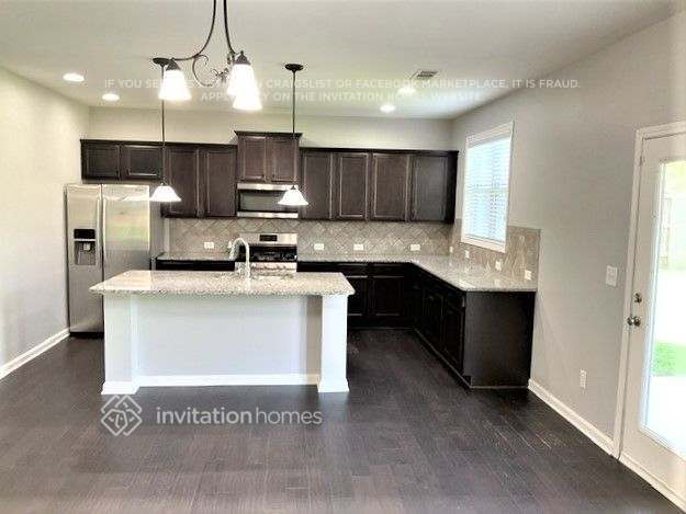 Building Photo - 5923 Park Bay Ct