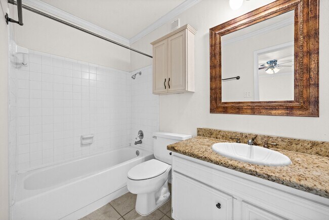 Building Photo - 7835 Bateman Ln