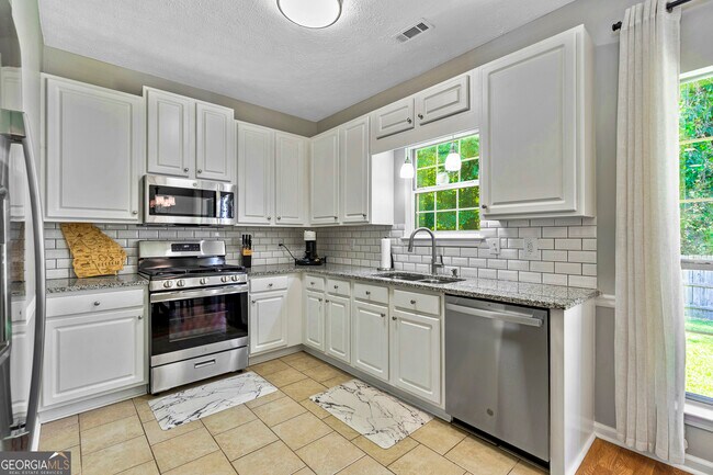 Building Photo - 316 Preston Chase Dr