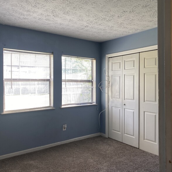 Building Photo - 1750 Wesley Way NW