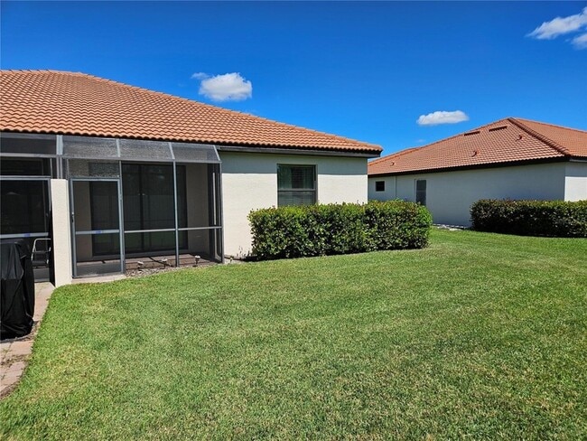 Building Photo - 9839 Haze Dr
