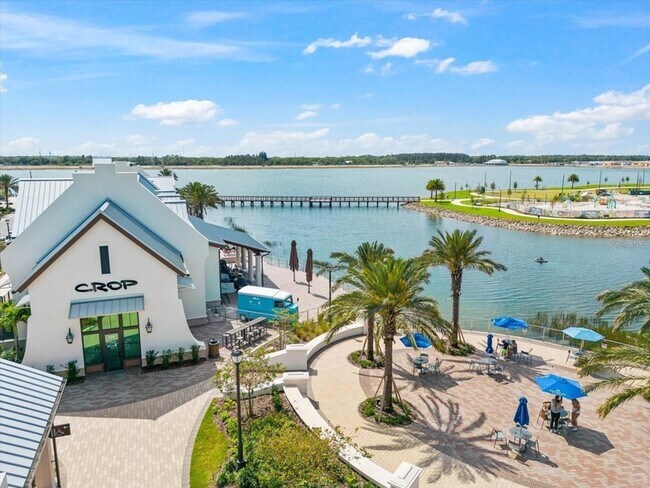 Building Photo - 8204 Villa Grande Ct