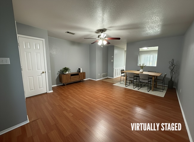 Building Photo - 2718 Blackburn Dr