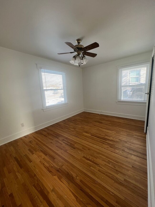Building Photo - Recently Renovated Provo Home