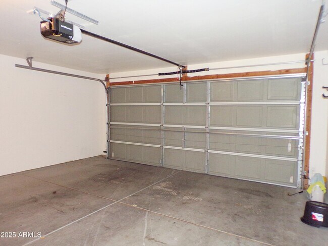 Building Photo - 2353 Copper Sky Dr