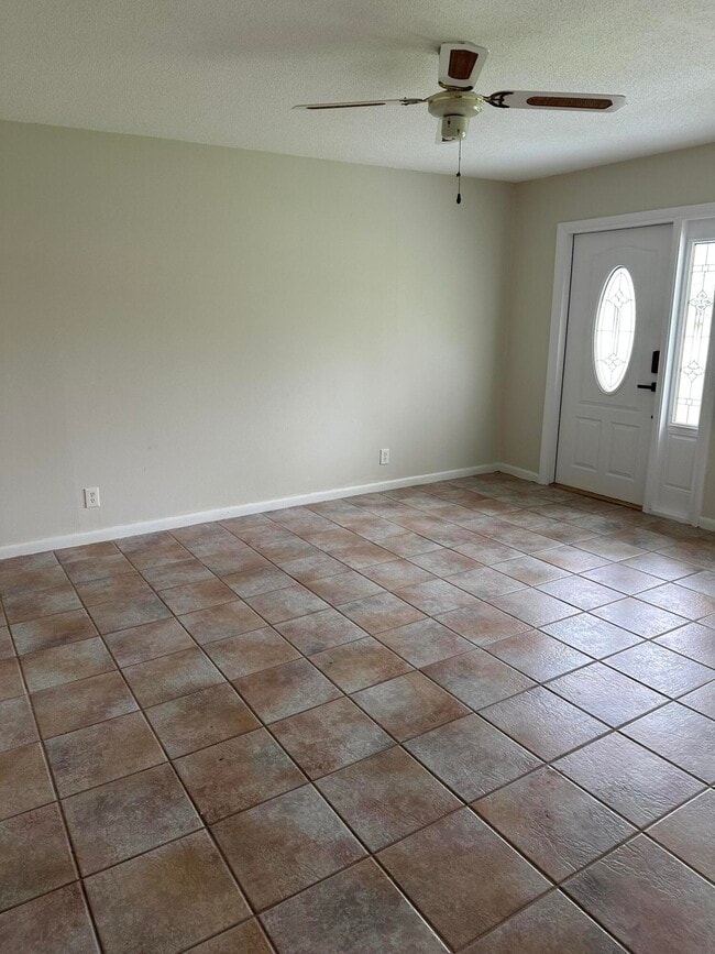 Building Photo - 915 Anglers Way