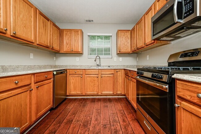 Building Photo - 1590 New Orleans Way