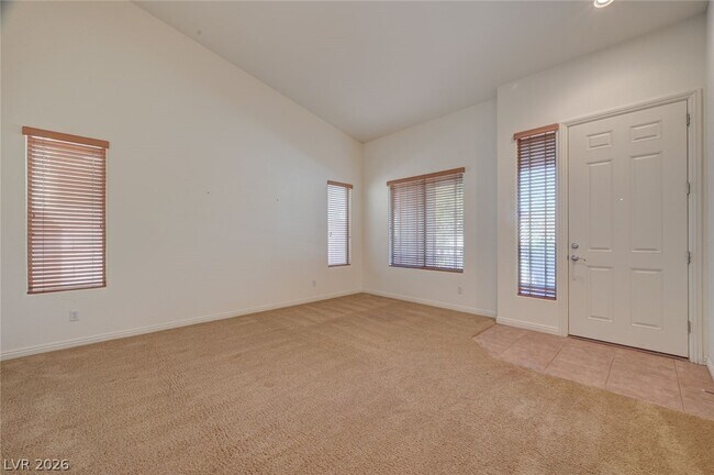 Building Photo - 5921 Altissimo St