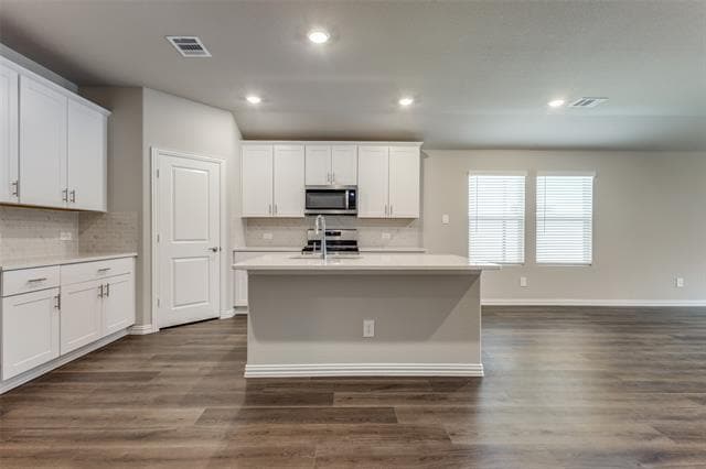 Building Photo - 1113 Mahogany Dr