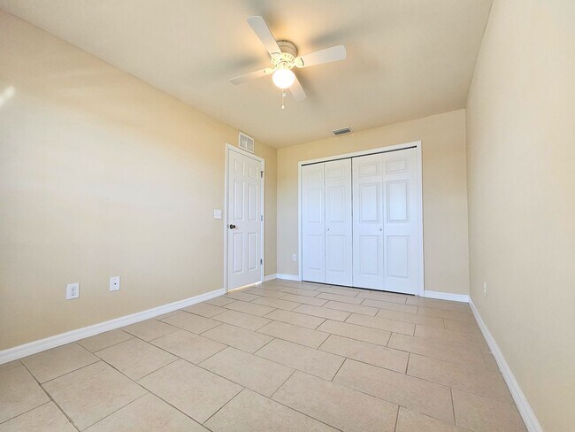 Building Photo - Charming 3BR/2BA