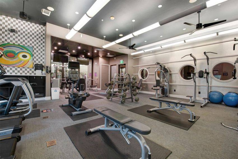 Building Photo - 4123 Cedar Springs Rd