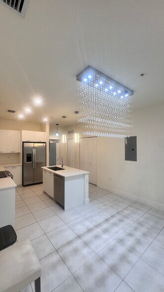 Building Photo - 8001 NW 41st St