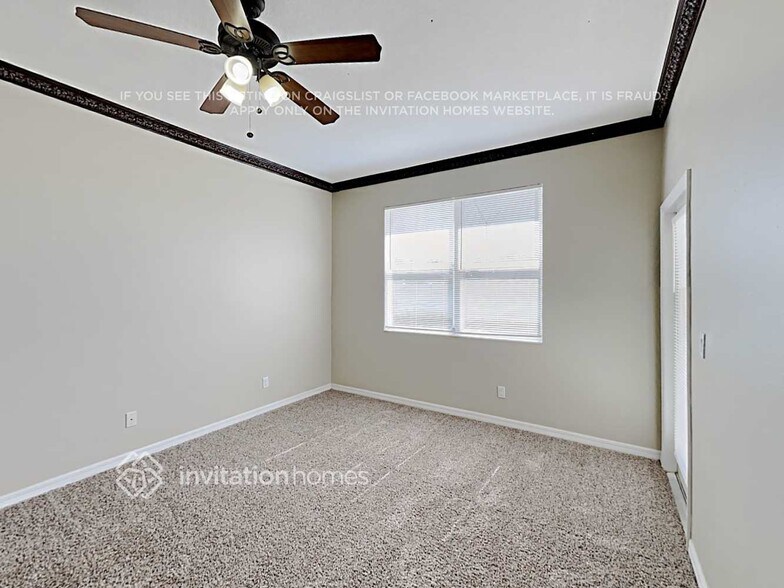 Building Photo - 3208 43rd Ave E