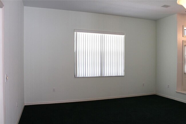 Building Photo - 2228 Lake Holloway Blvd