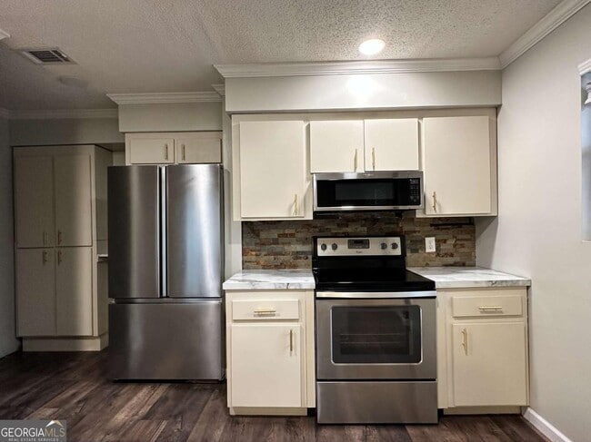 Building Photo - 8539 US-301