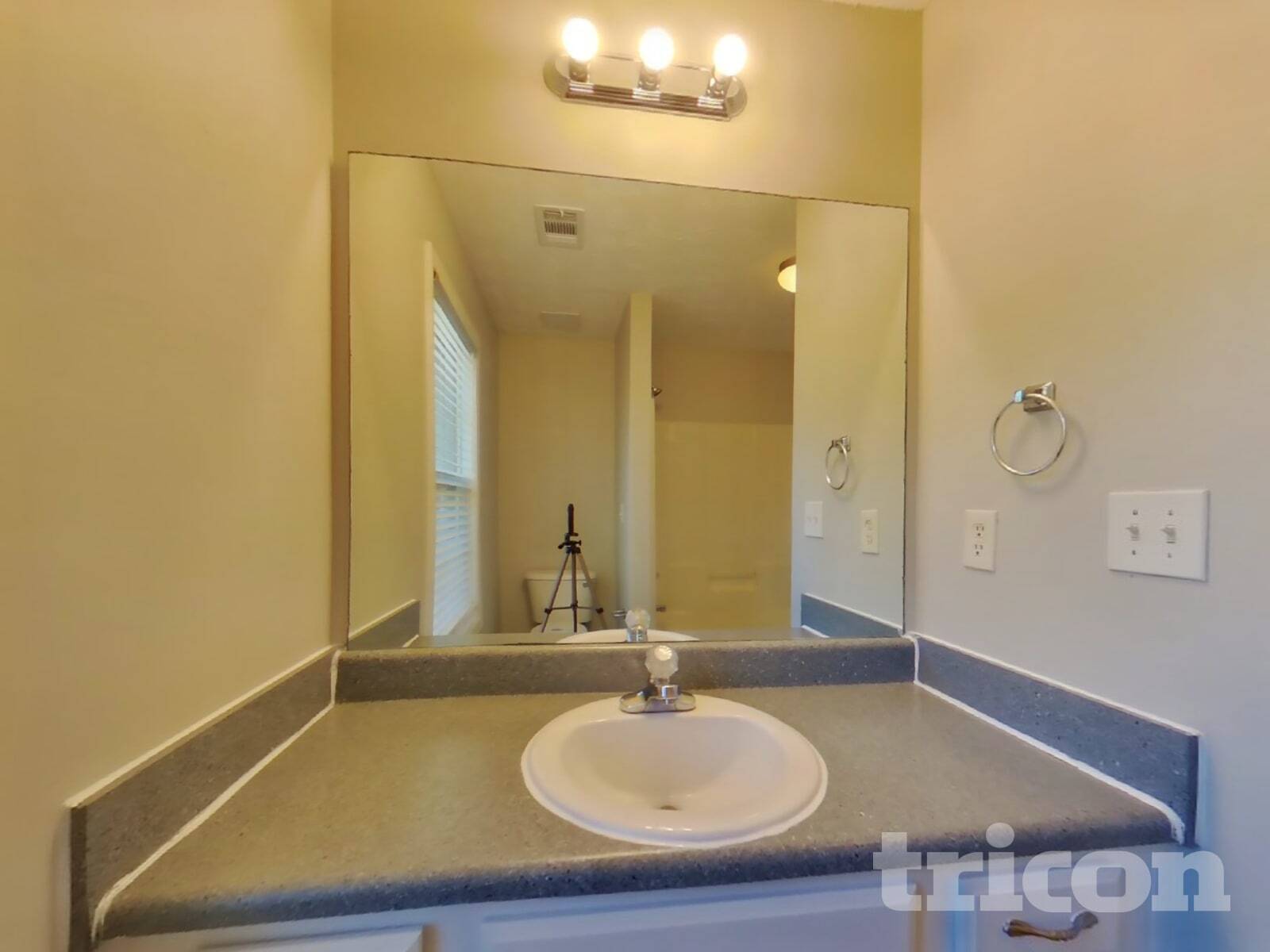 Building Photo - 45 Shenandoah Ln