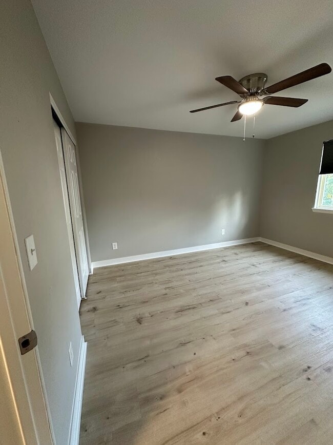 Building Photo - 5404 S Valdai Way