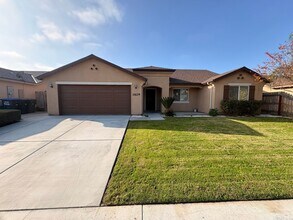 Building Photo - Beautiful Home for rent in Visalia, Ca
