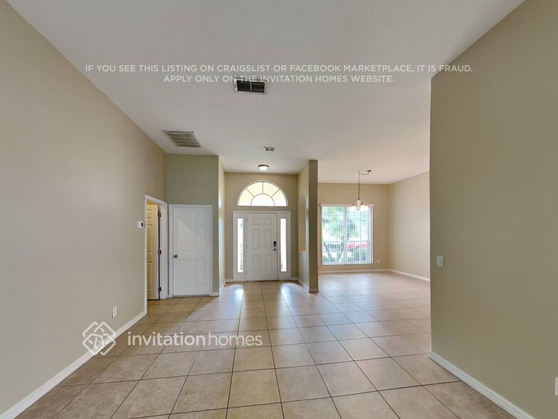 Building Photo - 2715 Patrician Cir