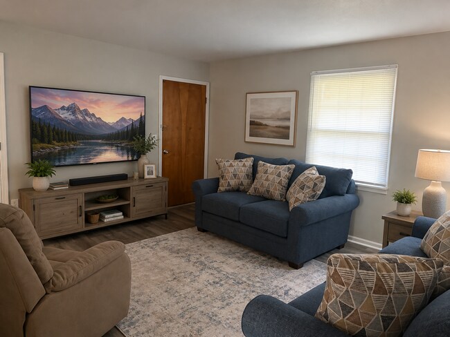 Building Photo - 2-Bedroom Remodeled Unit across from Lake Erie