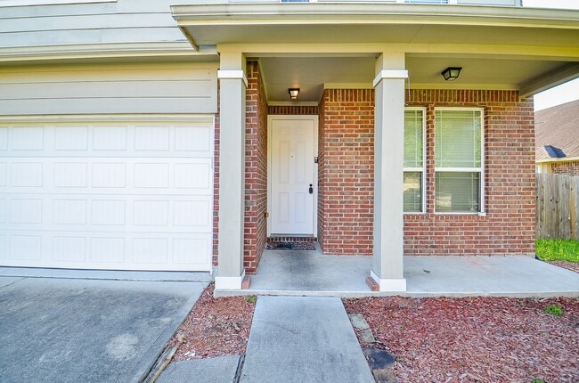 Building Photo - 5528 Gemstone Park Rd