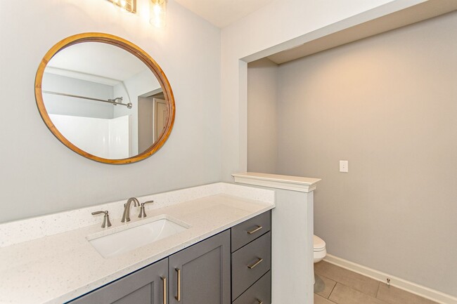 Building Photo - 9872 Bluestone Circle