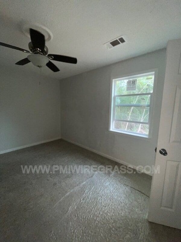 Building Photo - 24 Old Mcray Mill Rd