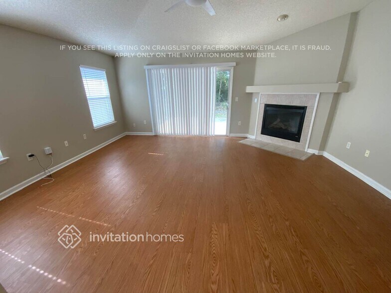 Building Photo - 1807 Moss Creek Dr