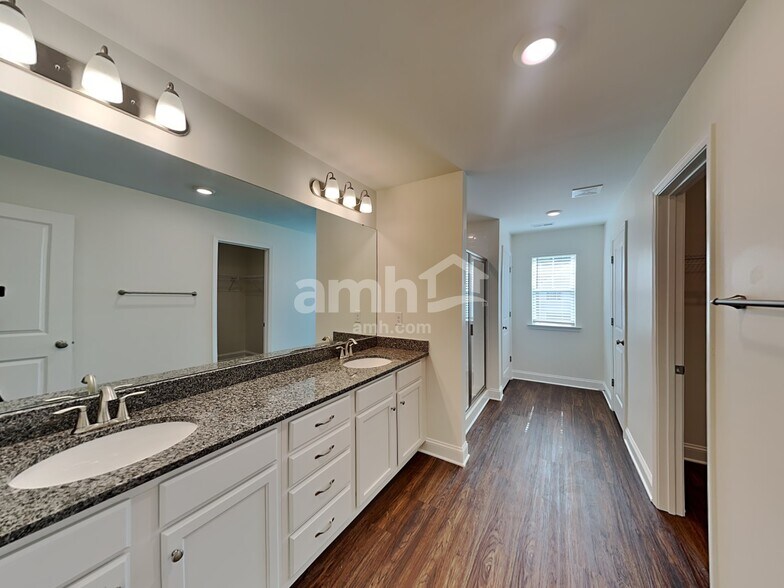 Building Photo - 1137 Bethany Dallas Dr