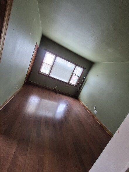 Building Photo - 4616 S Rockwell St