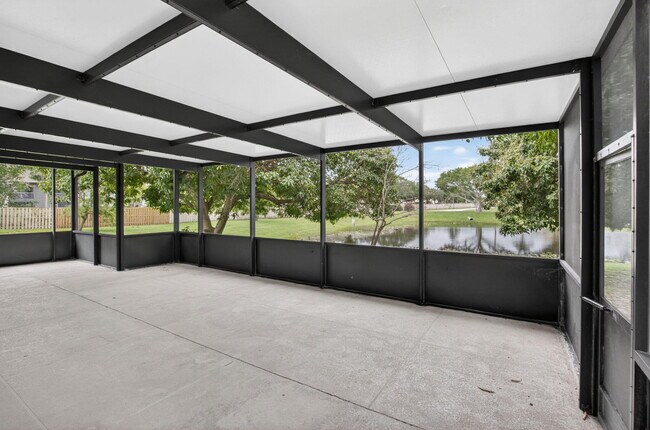 Building Photo - 1751 Banyan Creek Ct