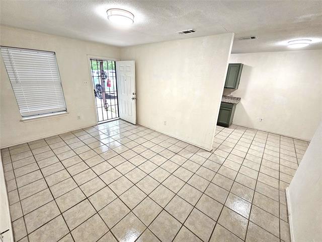 Building Photo - 2839 Avenue J