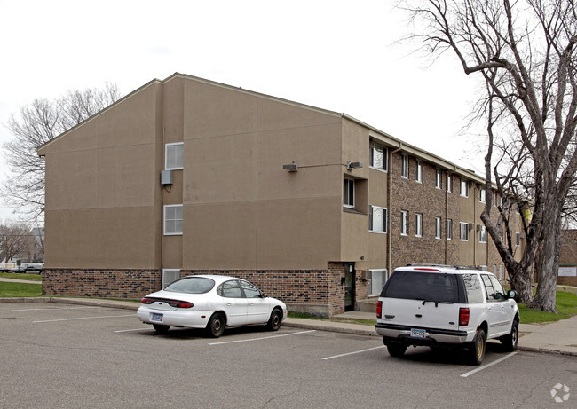 Building Photo - Lonnie Adkins Court