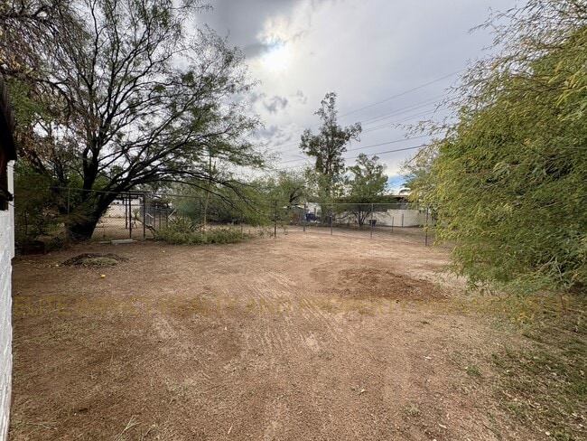 Building Photo - 1723 N Desmond Ln