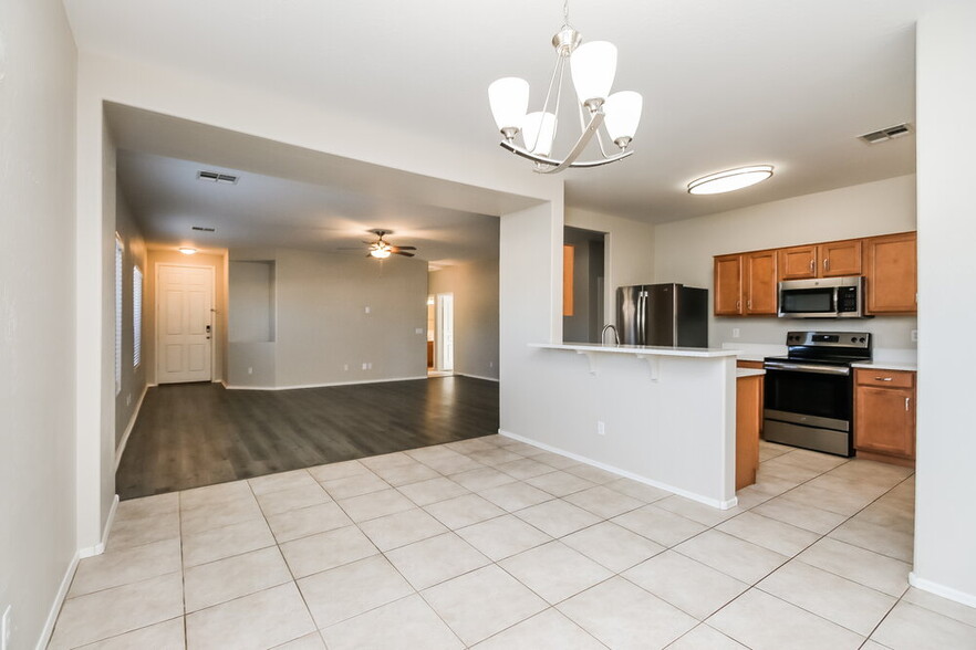 Building Photo - 119 Mountain View Rd