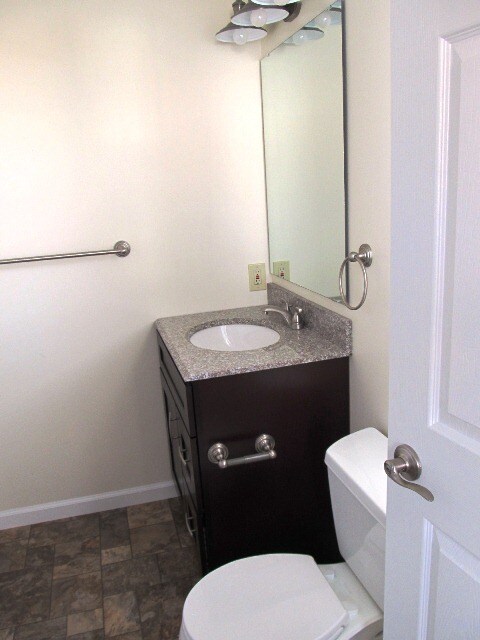 Building Photo - 3202 Holtry St