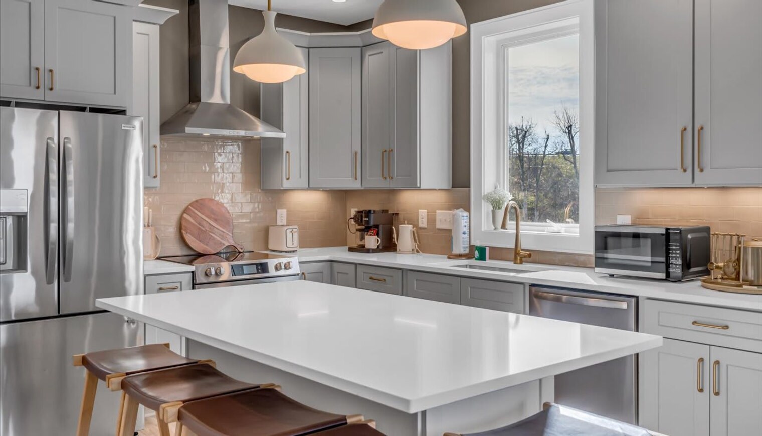 Building Photo - 1112 Baptist World Center Dr