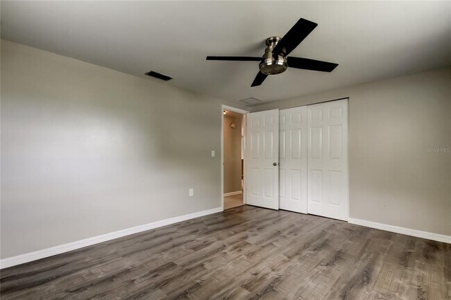 Building Photo - 7244 Amber Dr