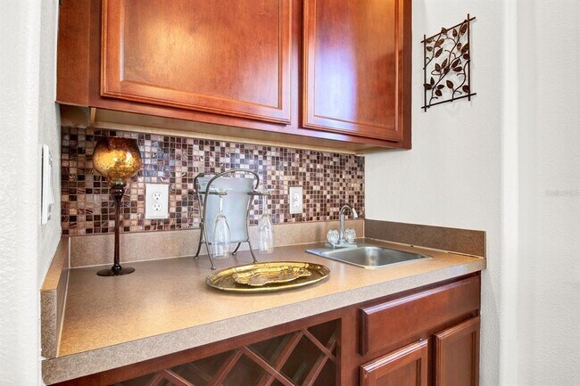 Building Photo - 2262 Windcrest Lake Cir