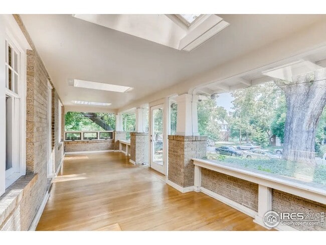 Building Photo - Incredible Opportunity Awaits!