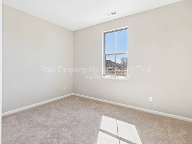 Building Photo - 604 Kathy Ann Wy W