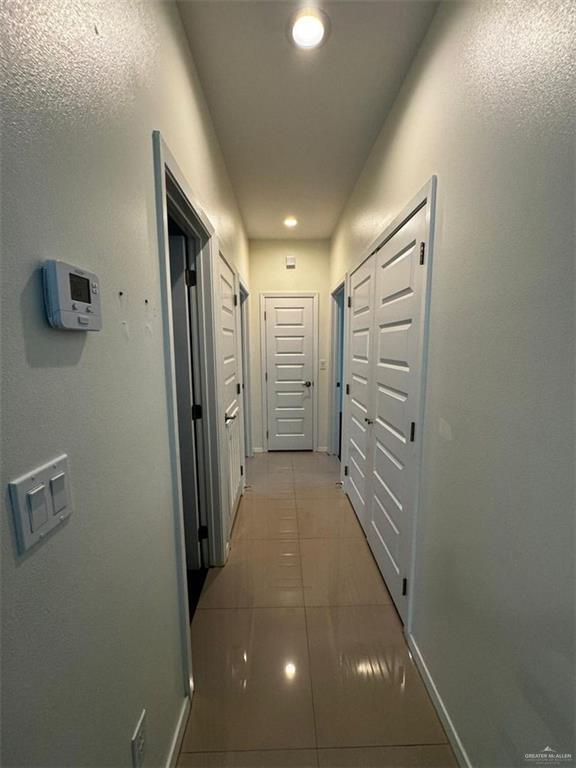 Building Photo - 10 Sabercat Ave