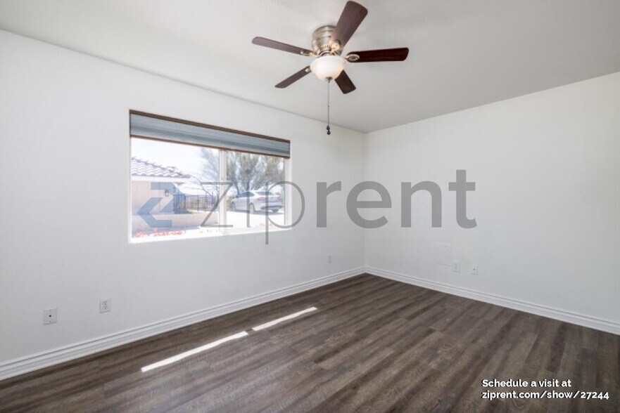 Building Photo - 16201 Viho Rd