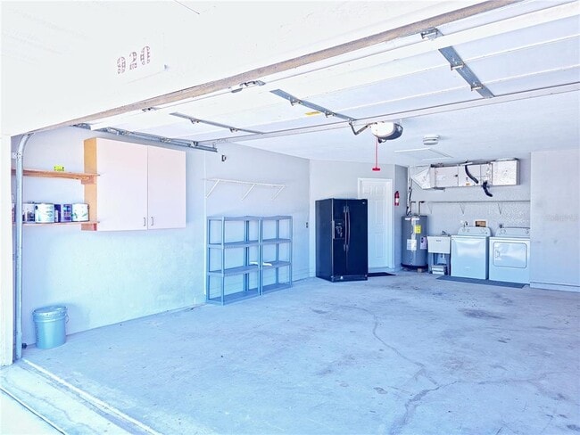 Building Photo - 920 Tanager Rd